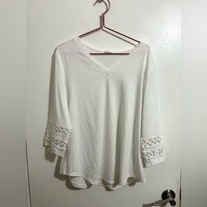 NWT Women’s Bell Sleeve Dress Top‎